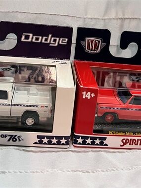 M2 Machines 1976 Dodge D100 Bicentennial & 1976 Dodge D100 Spirit Of 76 Lot Of 2